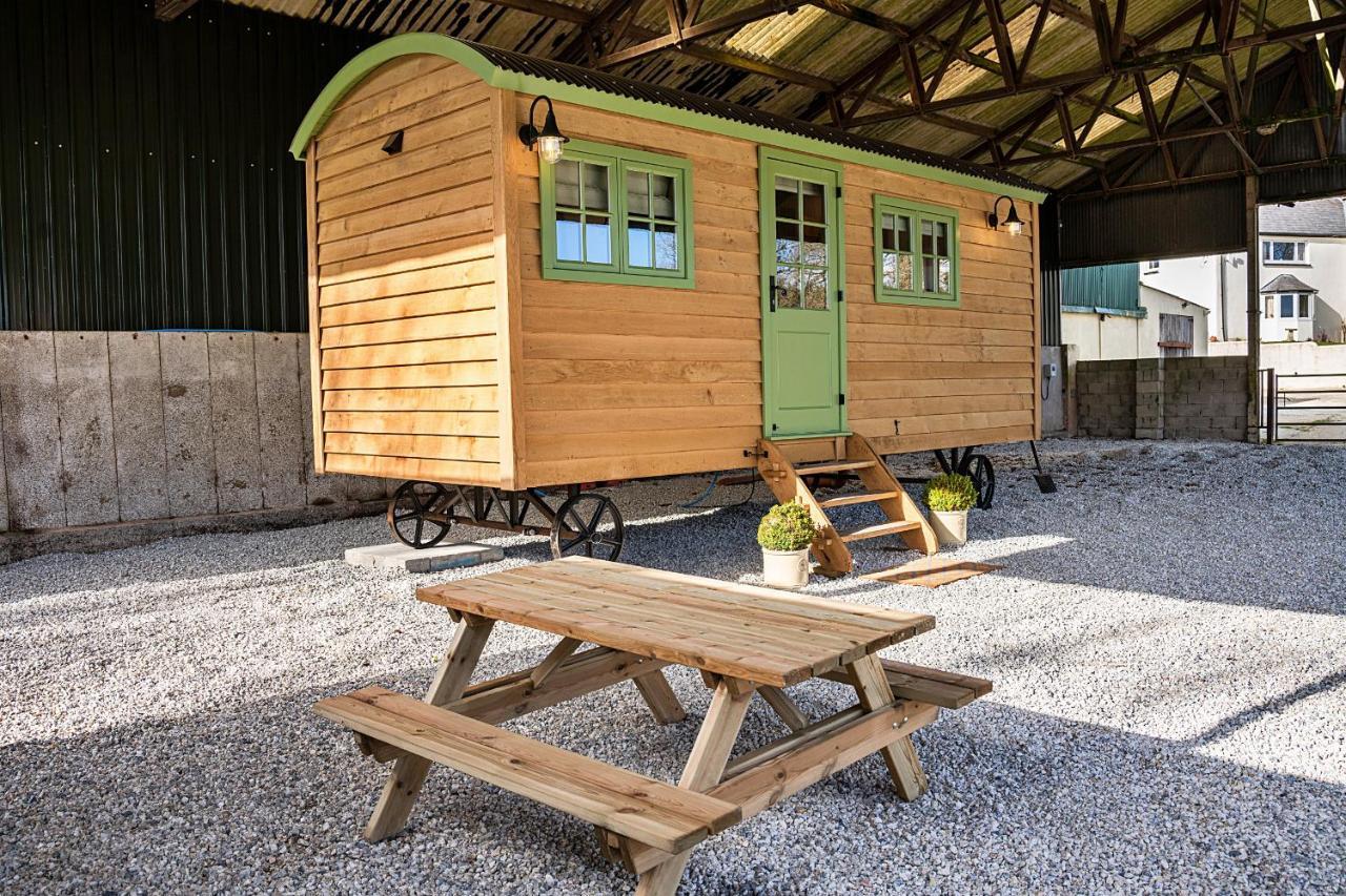 Finest Retreats - The Shepherd'S Hut At Northcombe Farm Beaworthy Kültér fotó
